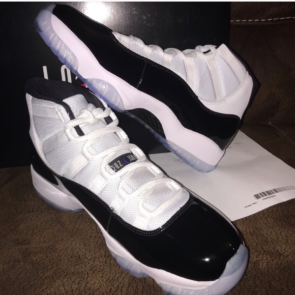 SOLD 🔥 Jordan 11 Concords💥 💯 Authentic! - Picture 5 of 8